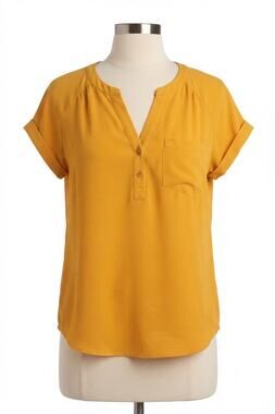 Rose & Olive Mustard Yellow Short Sleeve V-Neck Button Blouse Medium